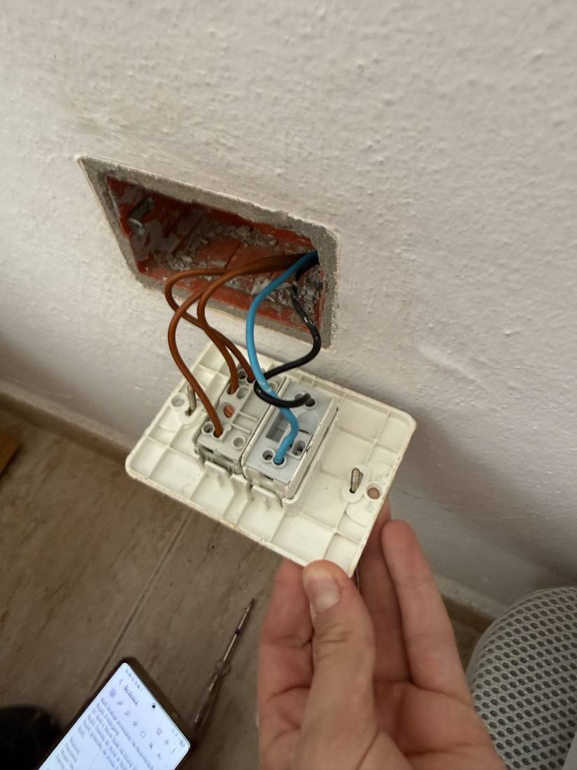 Tył mechanizmu